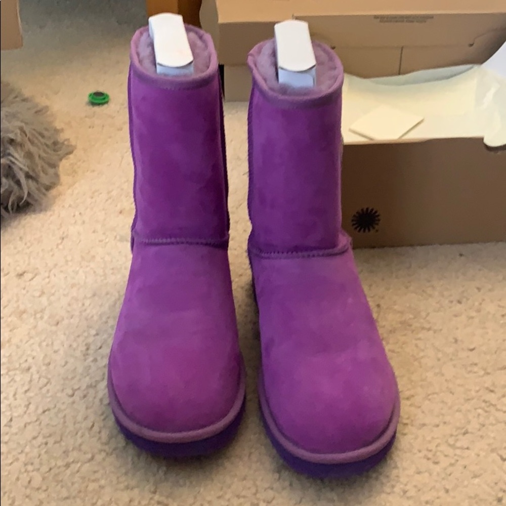 UGG classic short Purple
